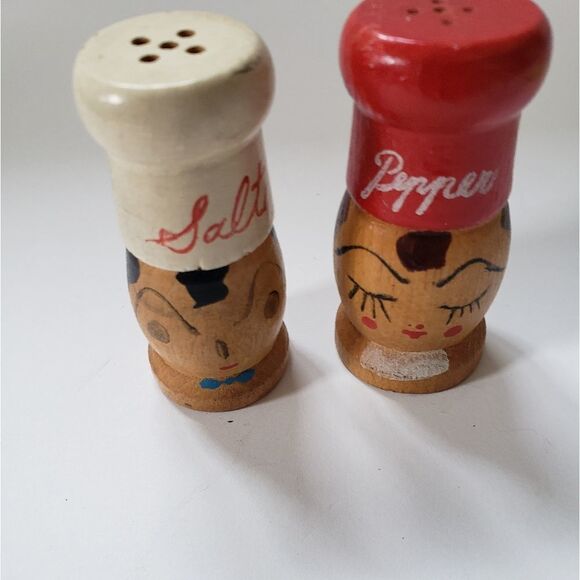 Salt & Pepper Shakers - Picture 1 of 8